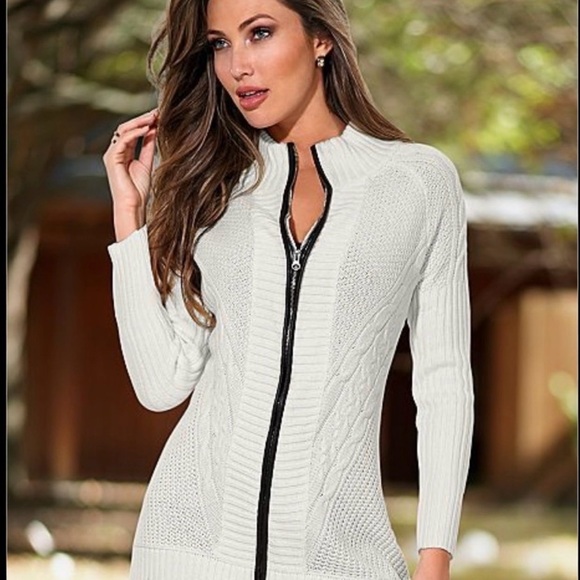 VENUS NWOT Gray Cable Knit Faux Leather Zippered Tunic Cardigan - Picture 1 of 9